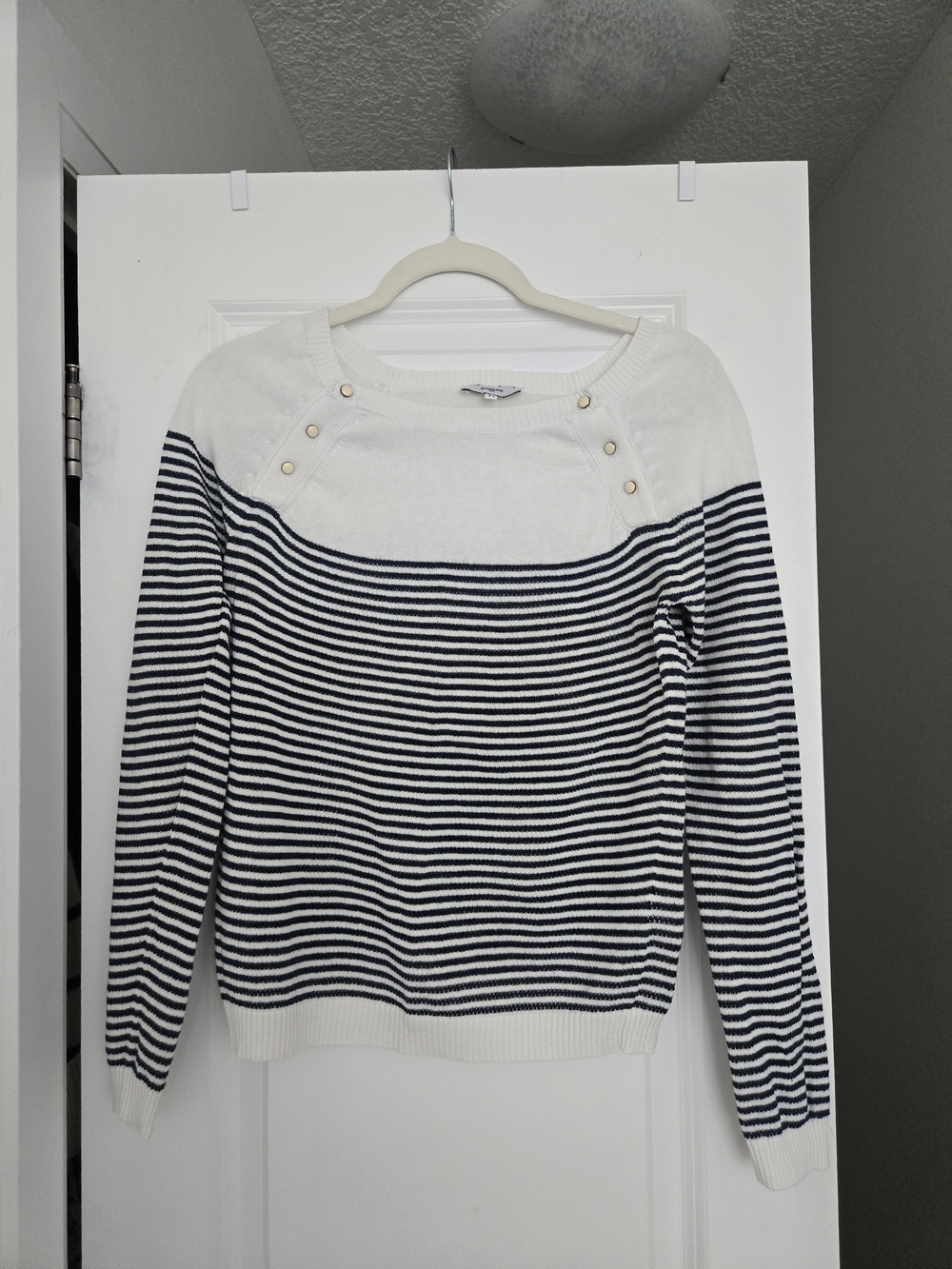 SUNCOO White and Navy Striped Boatneck Sweater with Gold Buttons
